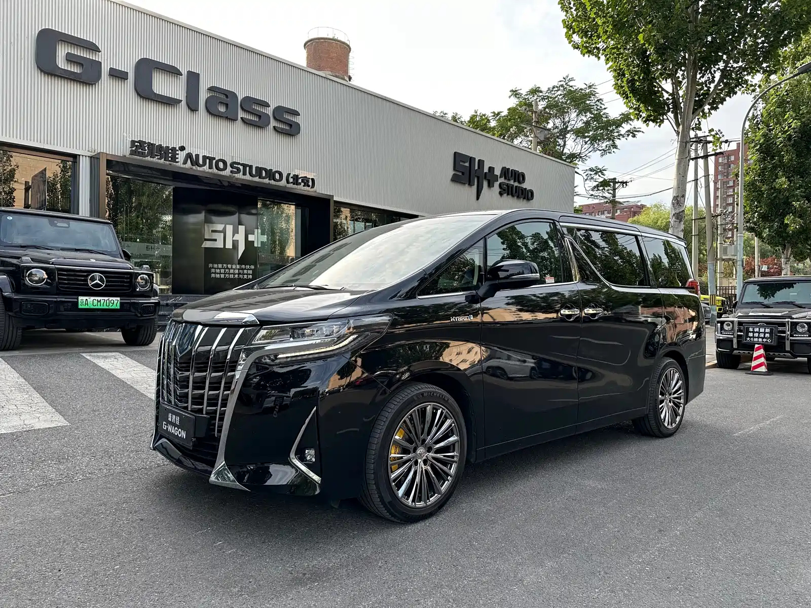 TOYOTA ALPHARD 2020