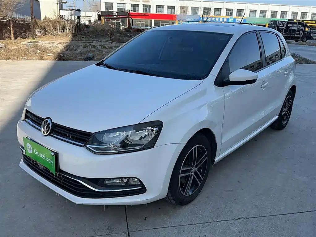 VOLKSWAGEN POLO 2018