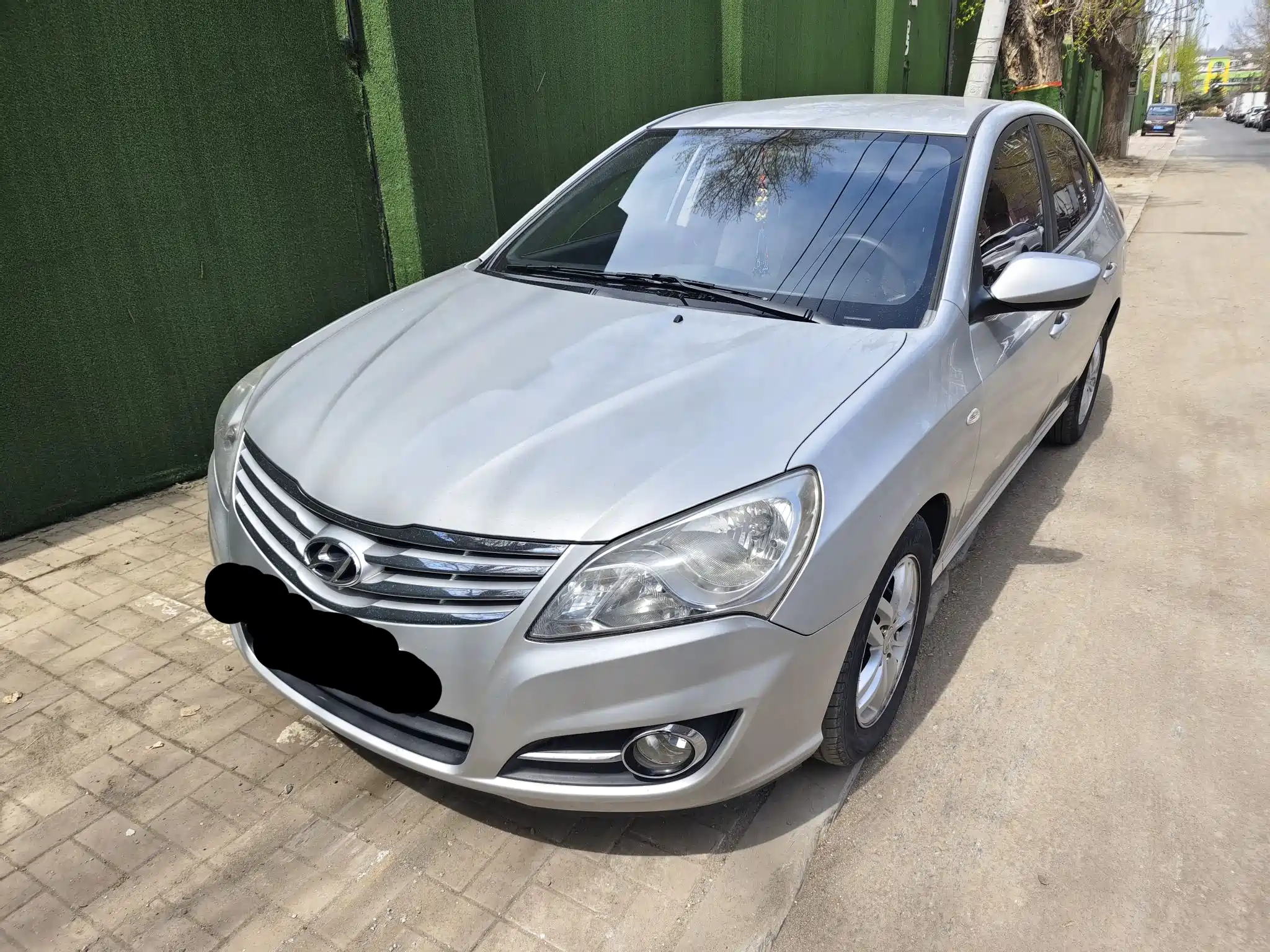 HYUNDAI CELESTA 2011