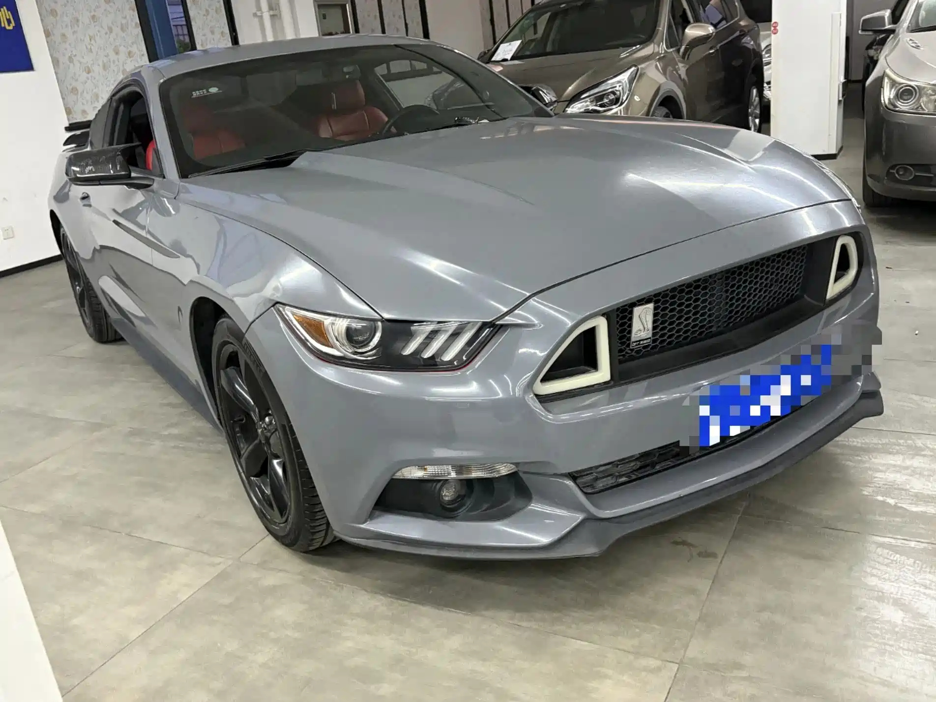 FORD MUSTANG 2015