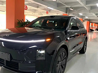 Заказать LI AUTO L6