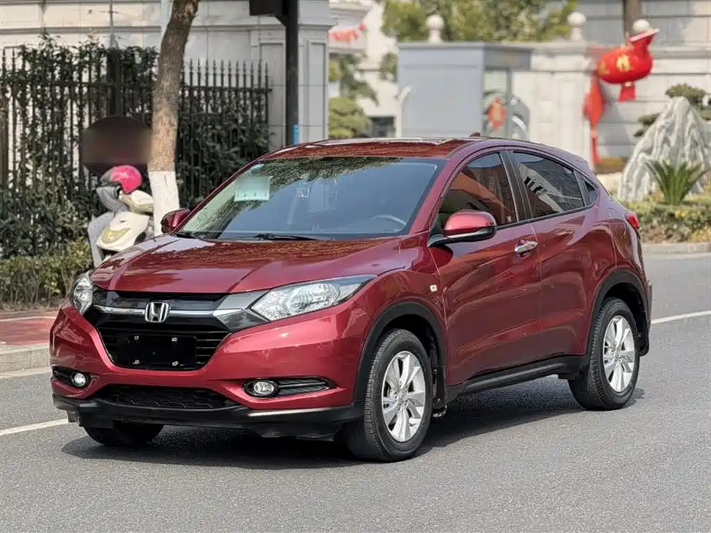 HONDA VEZEL 2015