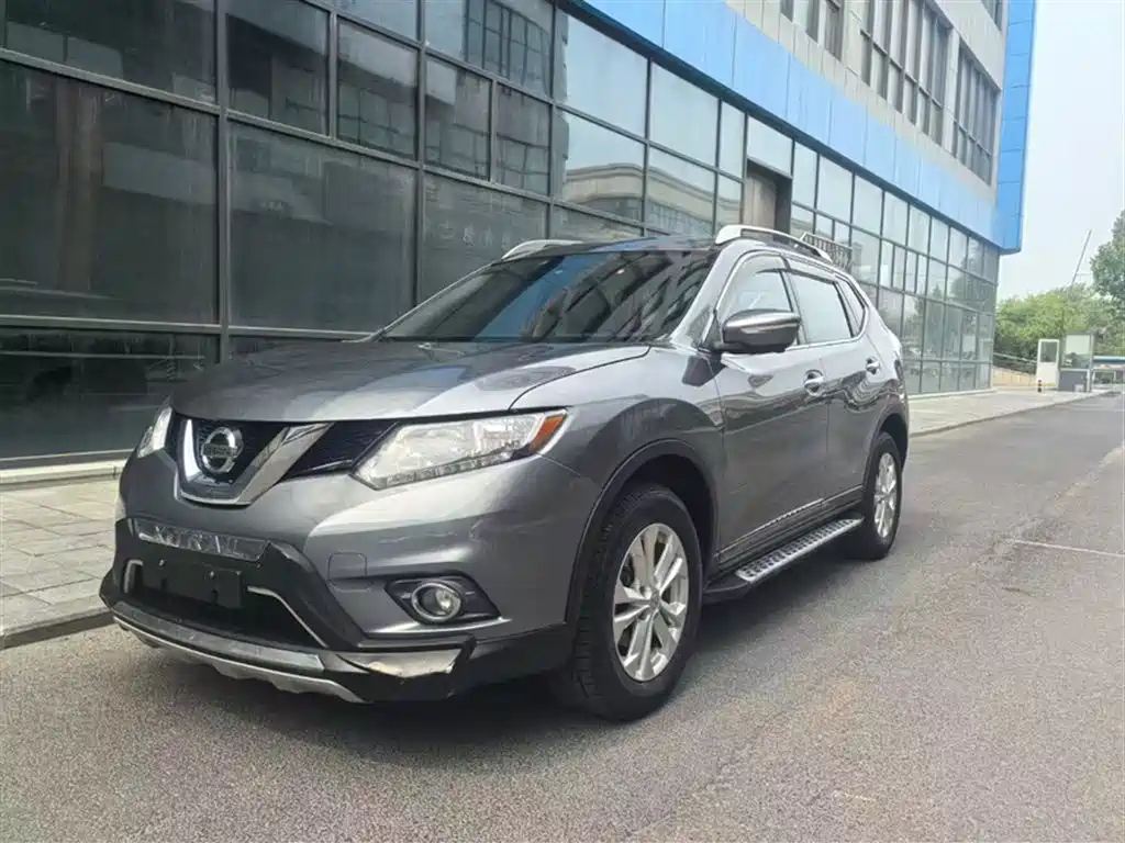 NISSAN X-TRAIL 2015