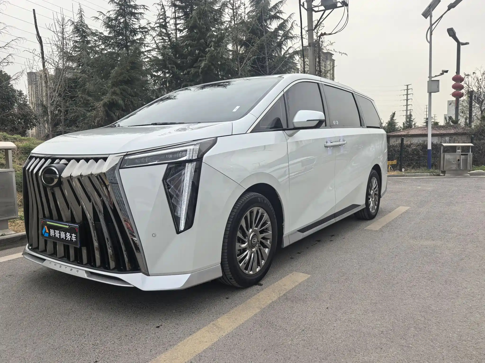 TRUMPCHI M8 2023