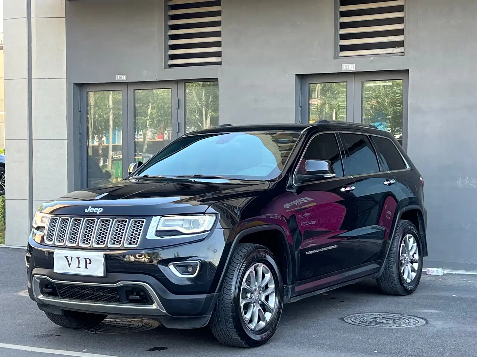 JEEP GRAND CHEROKEE IMPORT 2016