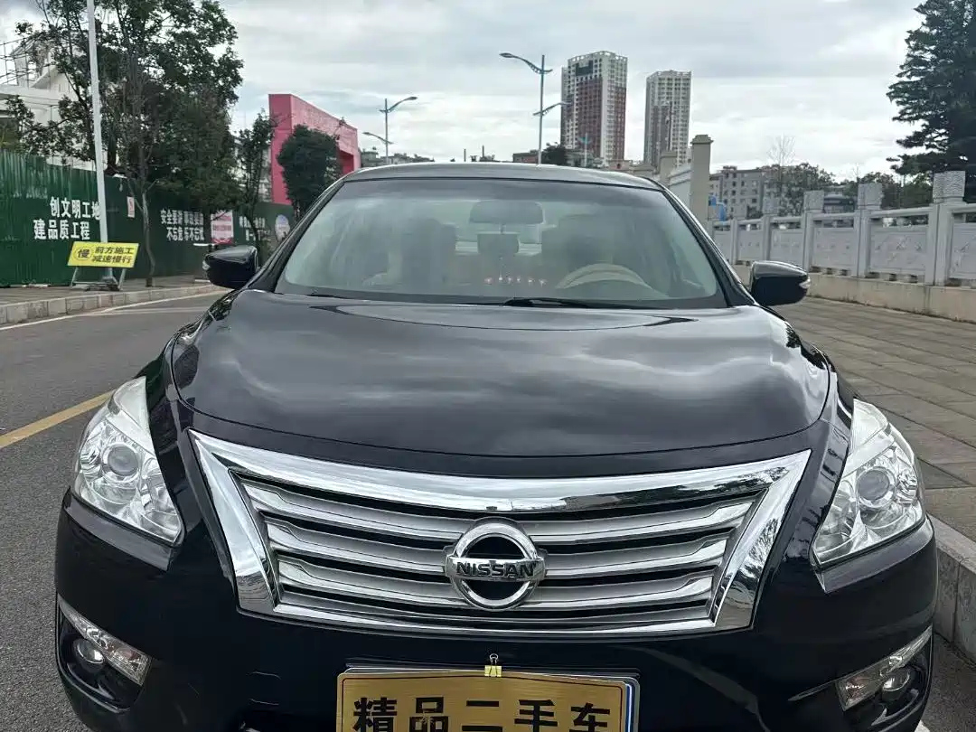 NISSAN TEANA