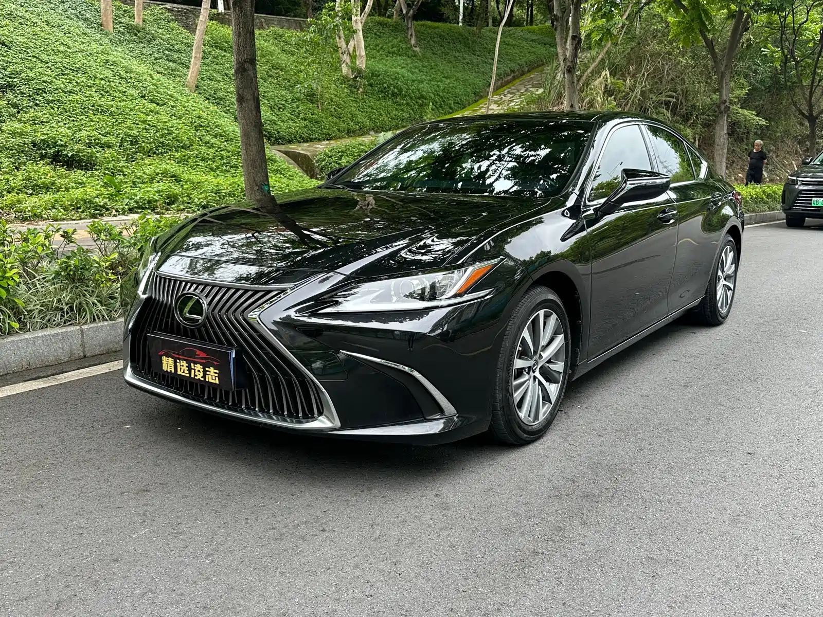 LEXUS ES 2018