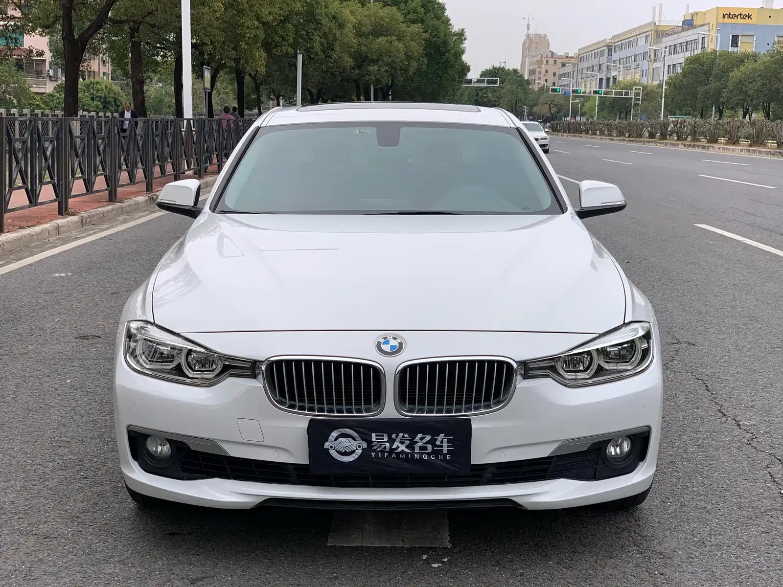 BMW 3-SERIES 2018