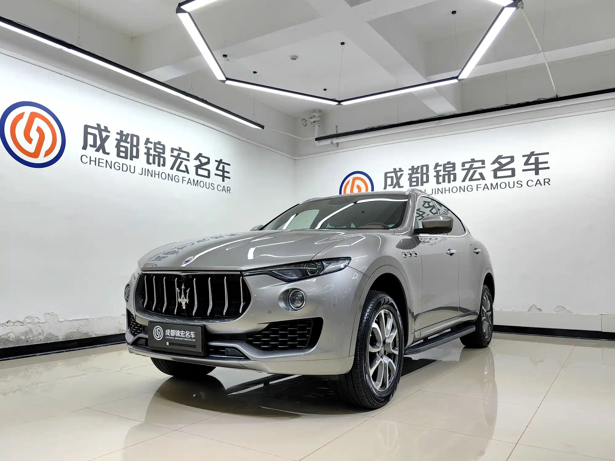 MASERATI LEVANTE 2016
