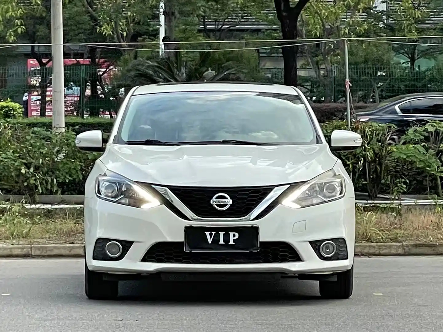 NISSAN SYLPHY 2019