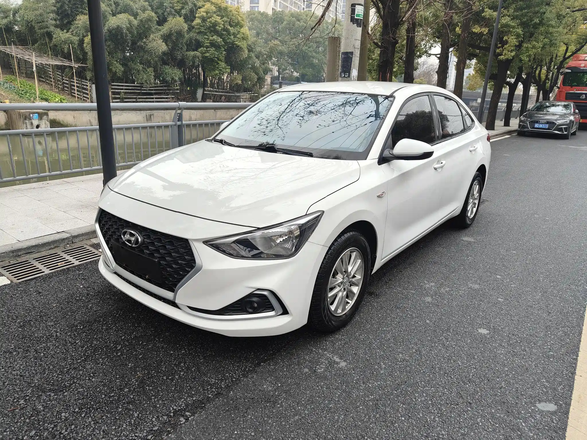 HYUNDAI CELESTA 2018