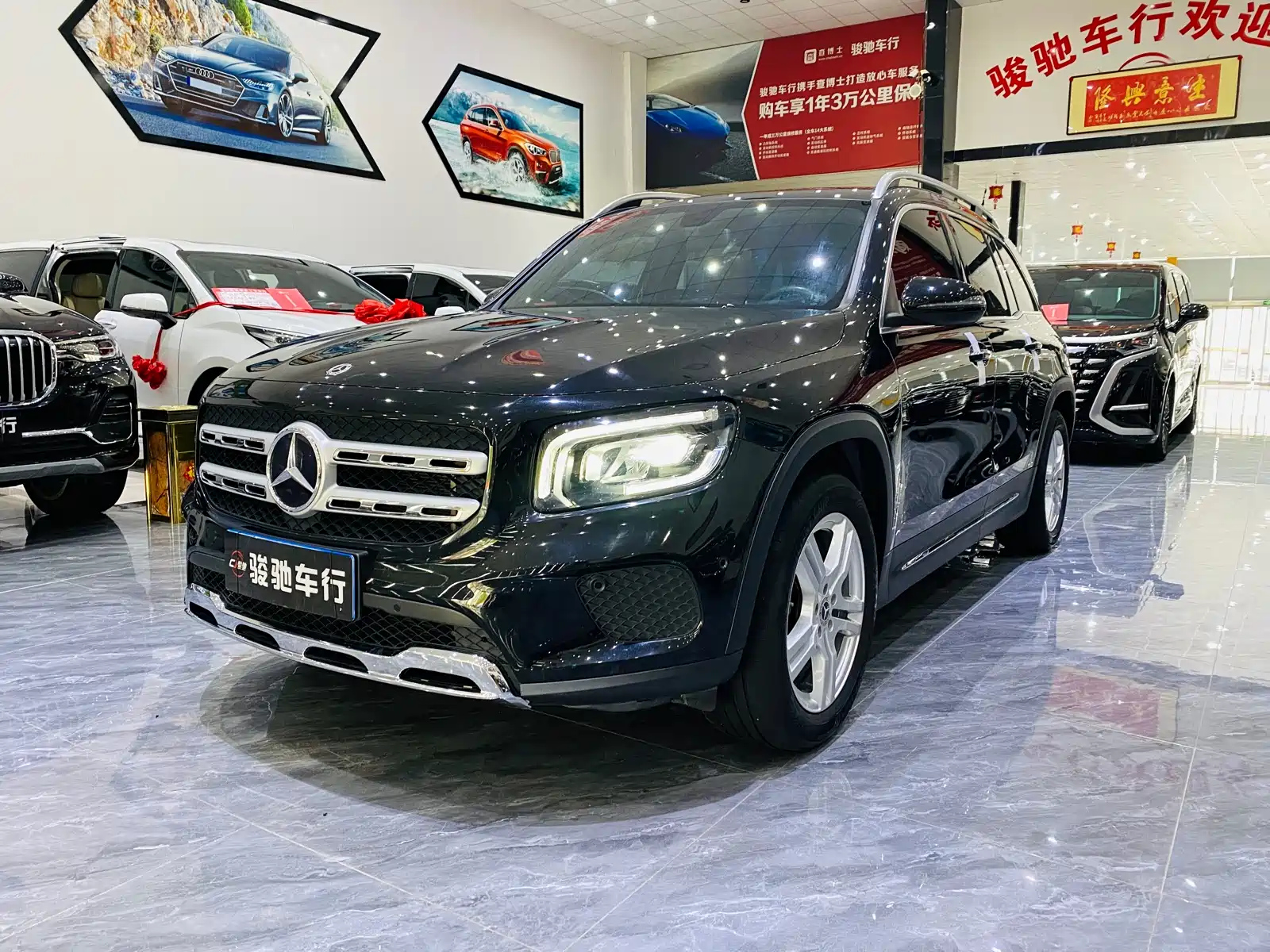 MERCEDES BENZ GLB 2021