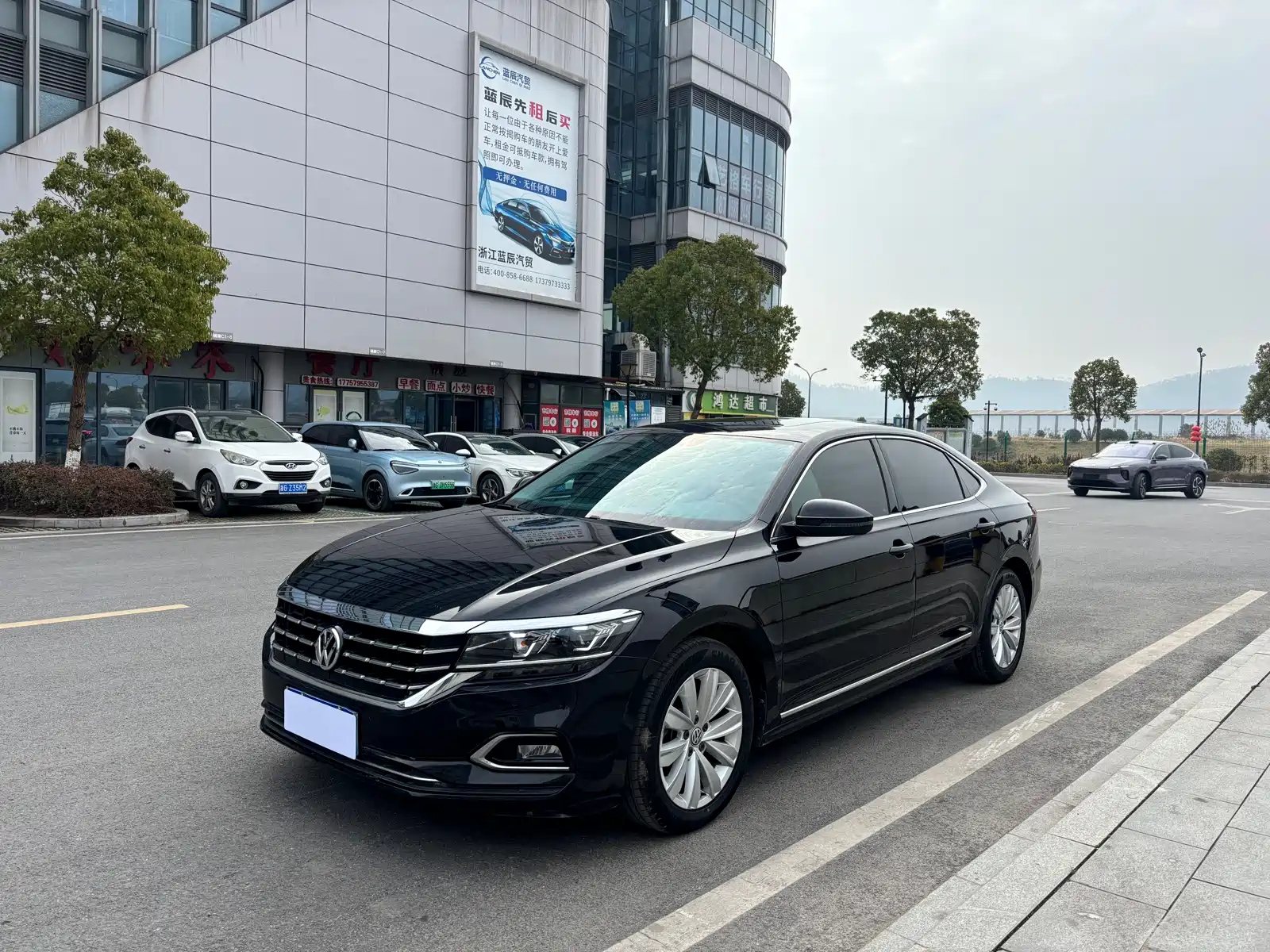 VOLKSWAGEN PASSAT 2019