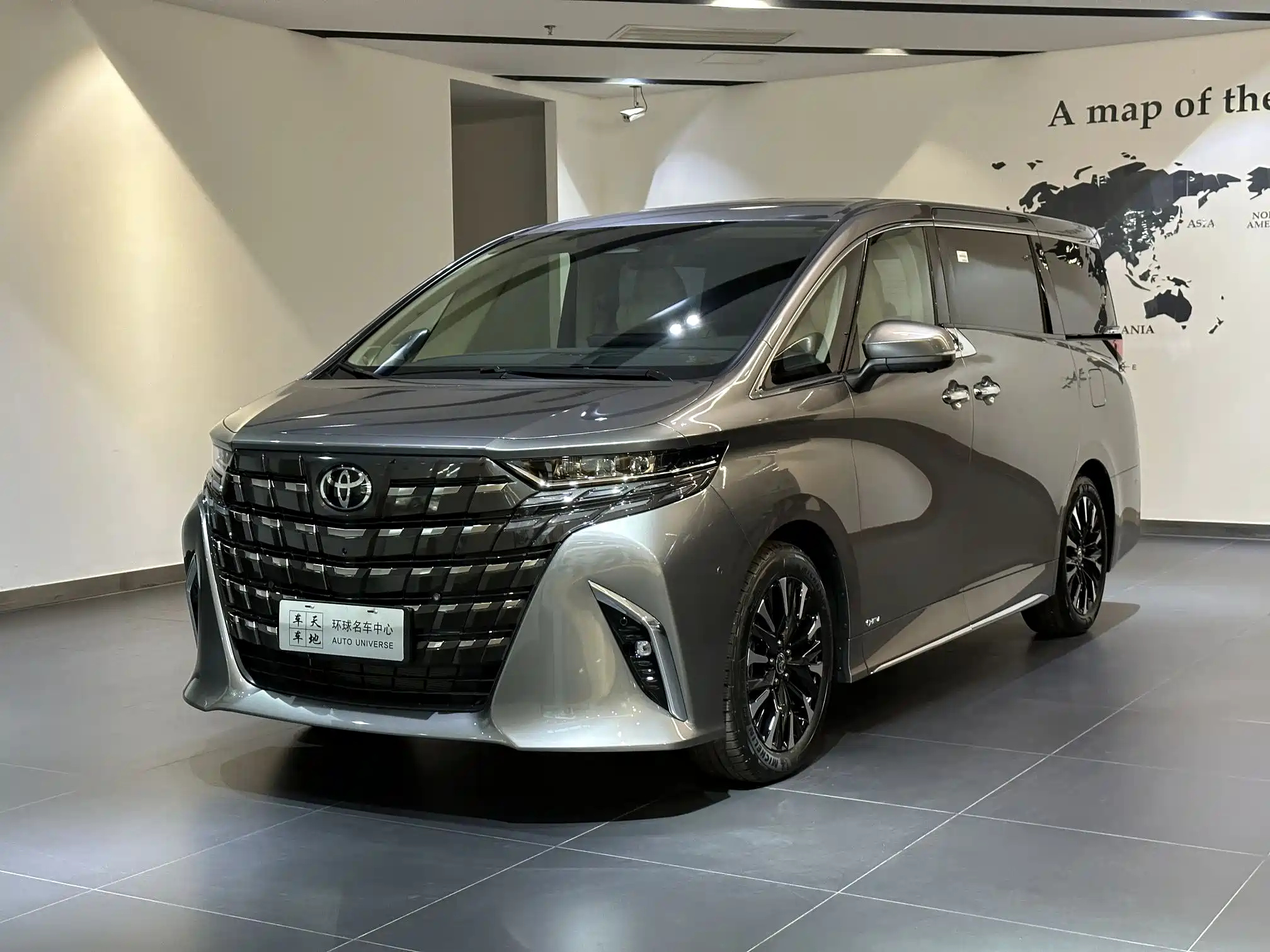 TOYOTA ALPHARD 2024