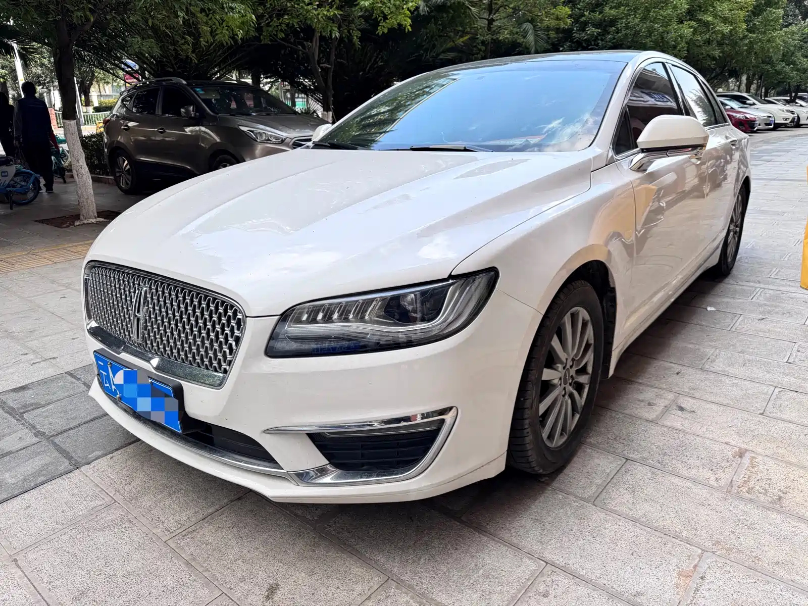LINCOLN MKZ 2019