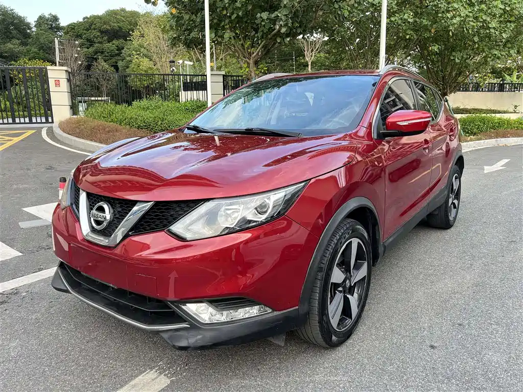 NISSAN QASHQAI 2017
