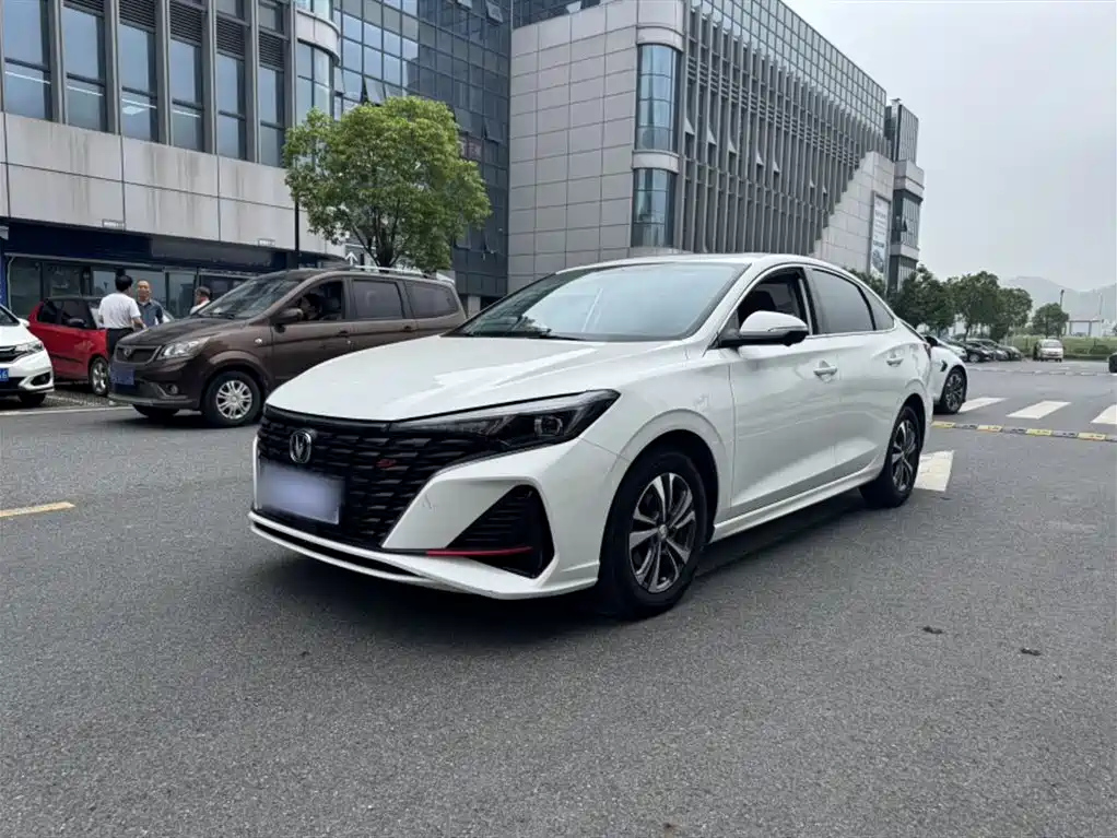 CHANGAN EADO 2022