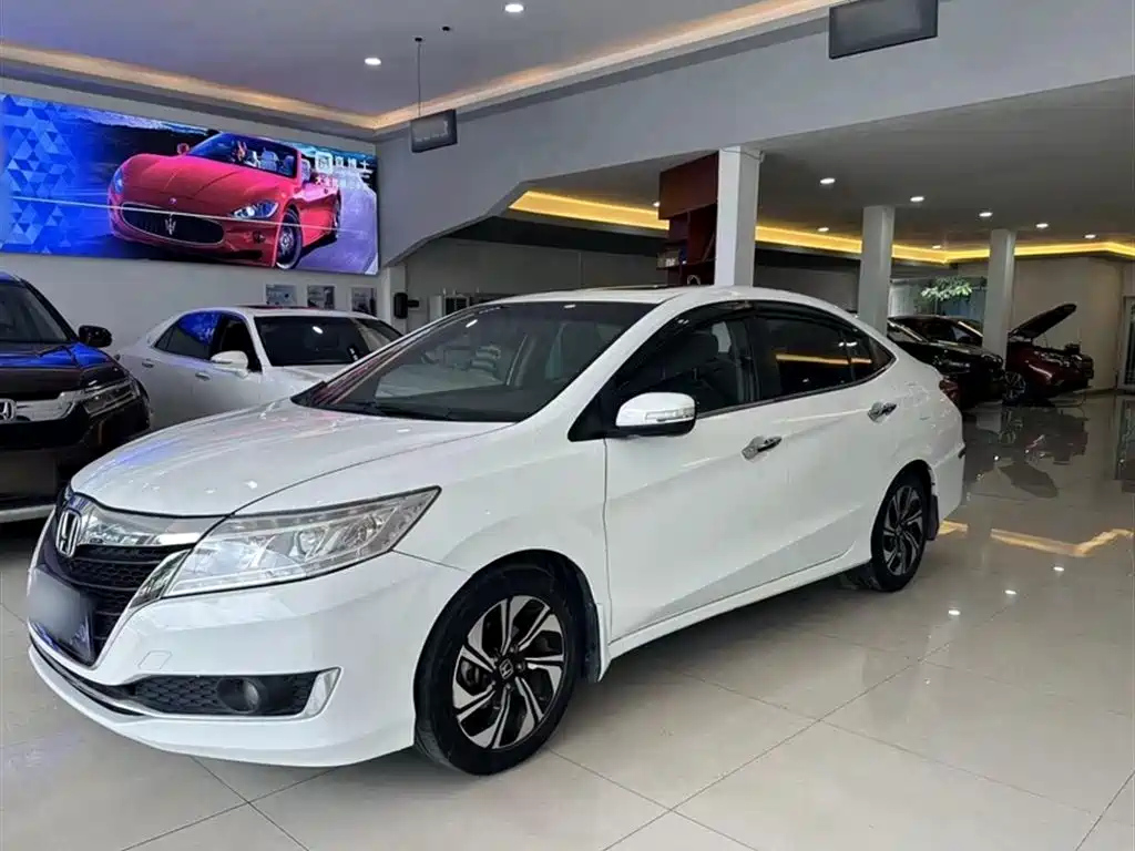 HONDA CRIDER 2016