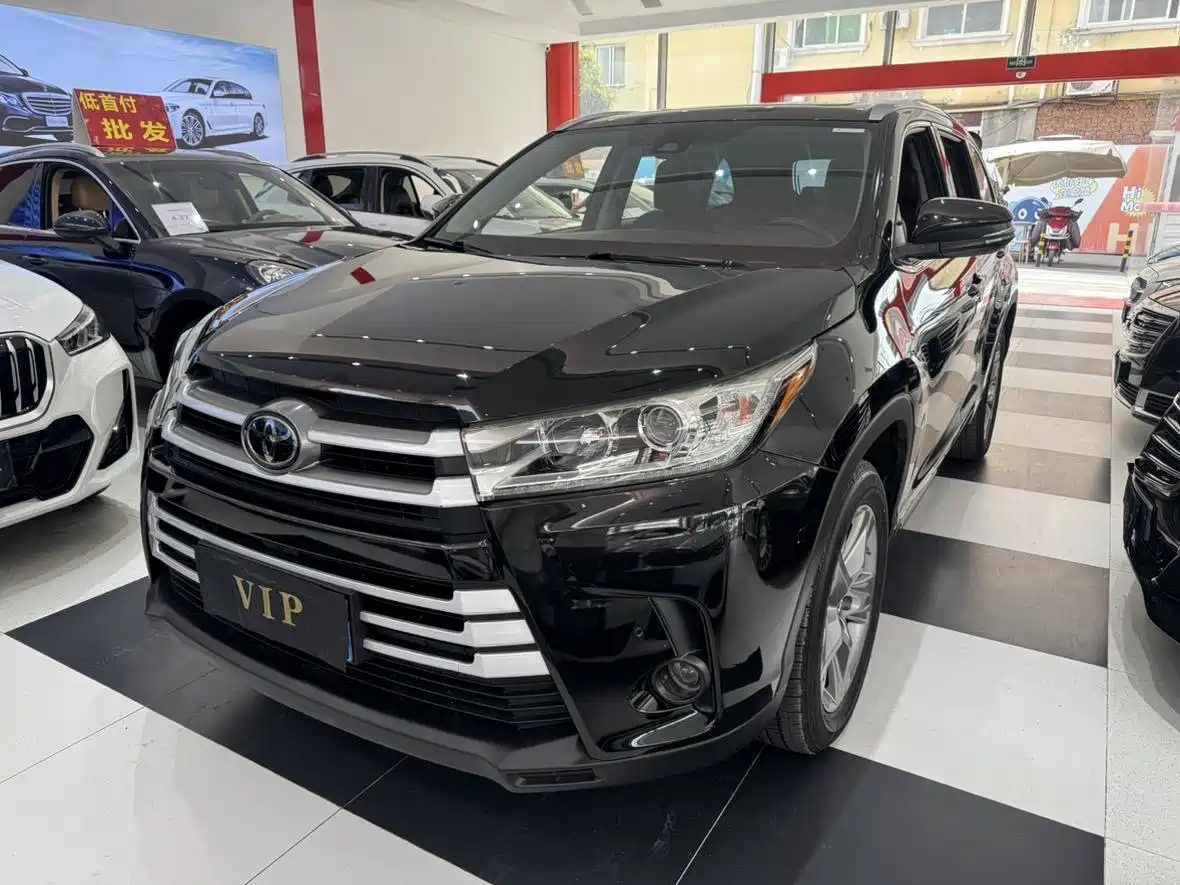 TOYOTA HIGHLANDER 2018