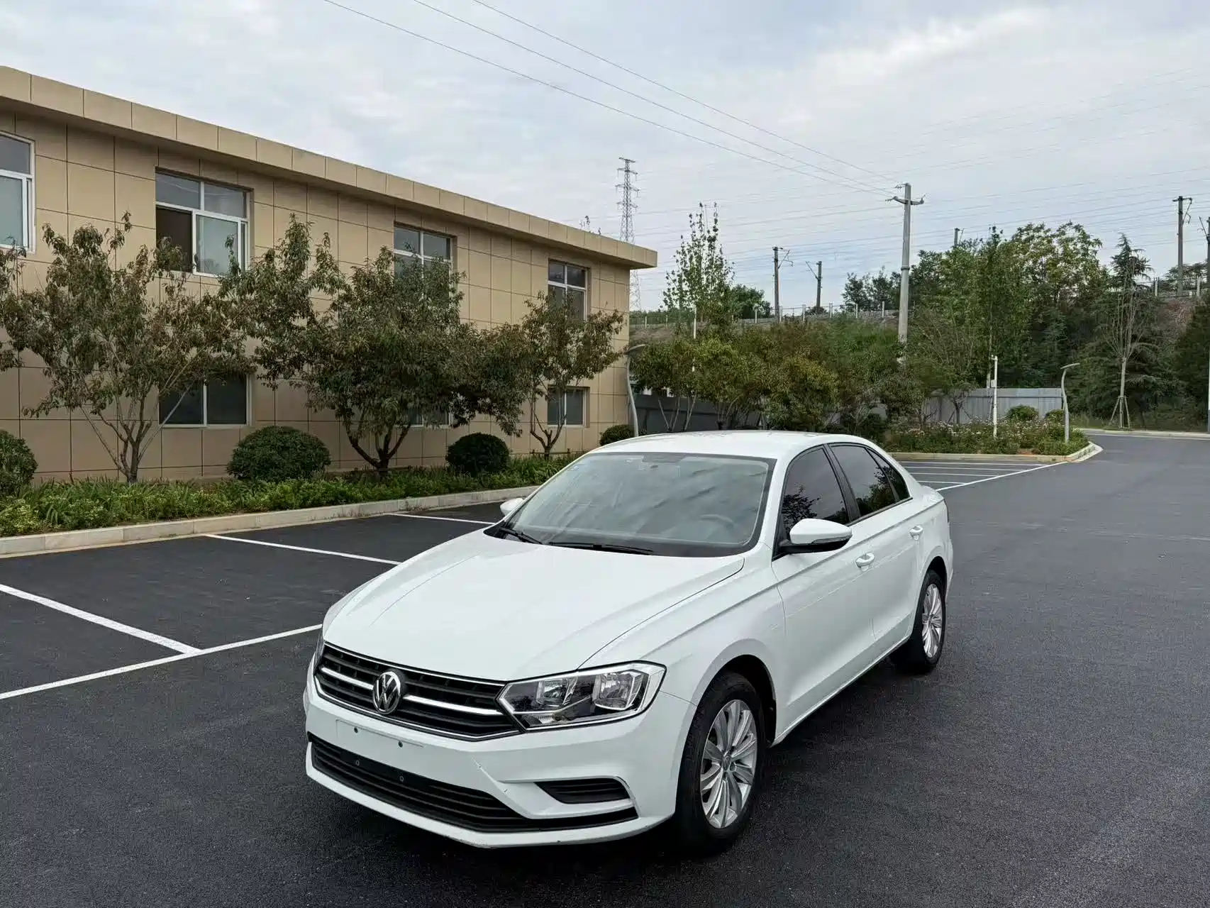 VOLKSWAGEN BORA 2019