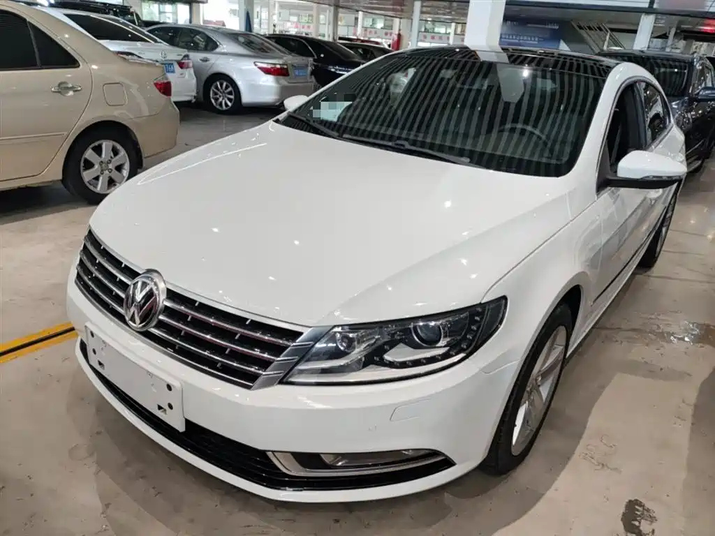 VOLKSWAGEN FAW - VOLKSWAGEN CC 2013
