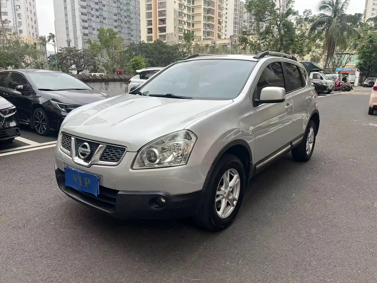 NISSAN QASHQAI 2011
