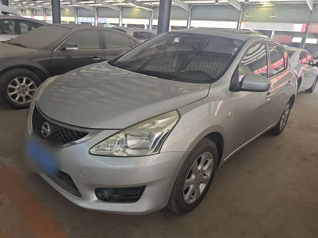 NISSAN TIIDA TIIDA 2011