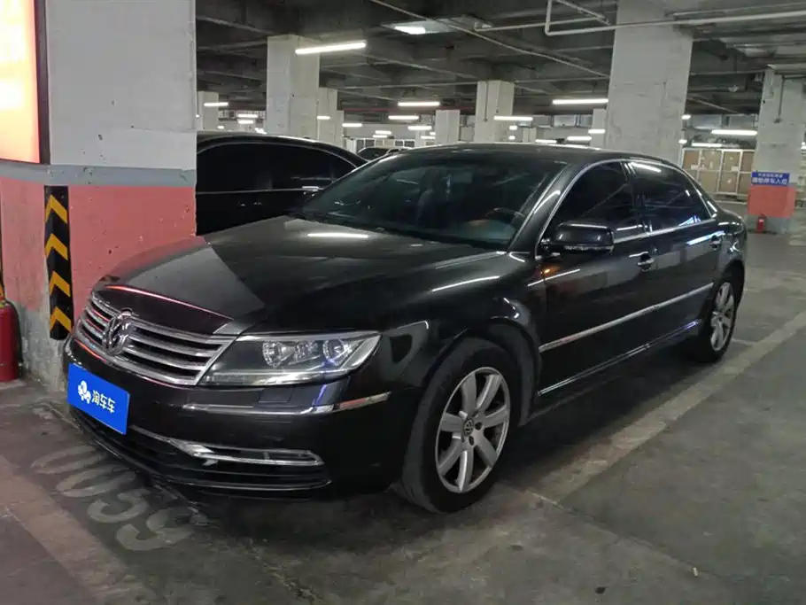 VOLKSWAGEN PHAETON 2012