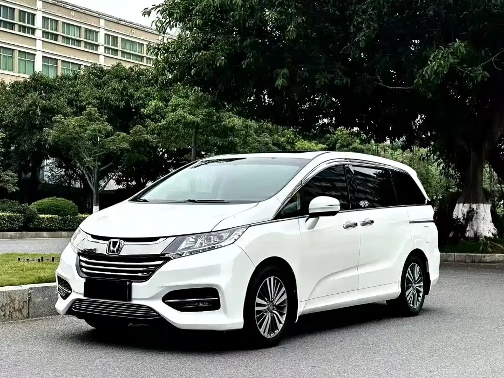 HONDA ODYSSEY 2018