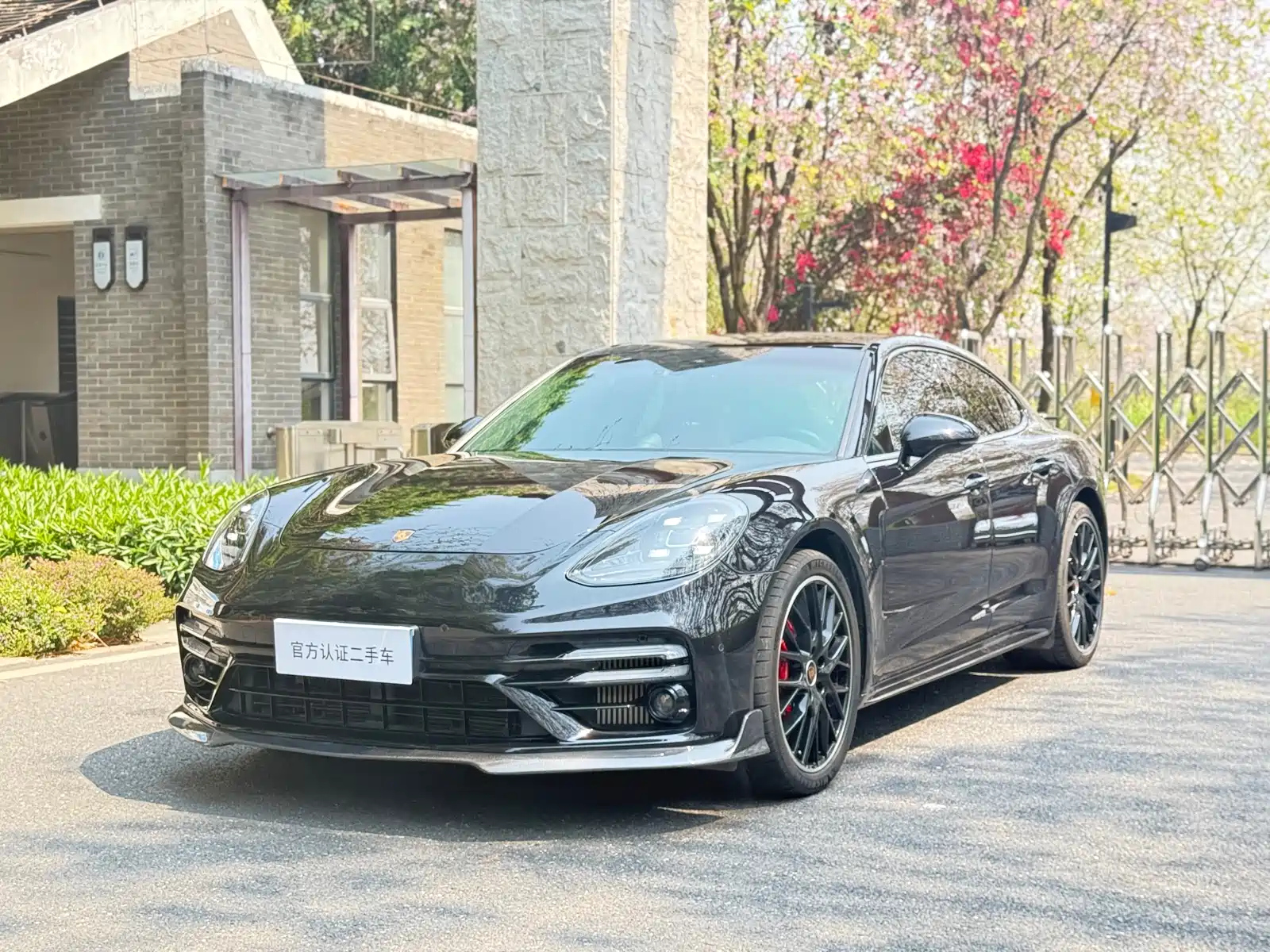 PORSCHE PANAMERA 2021