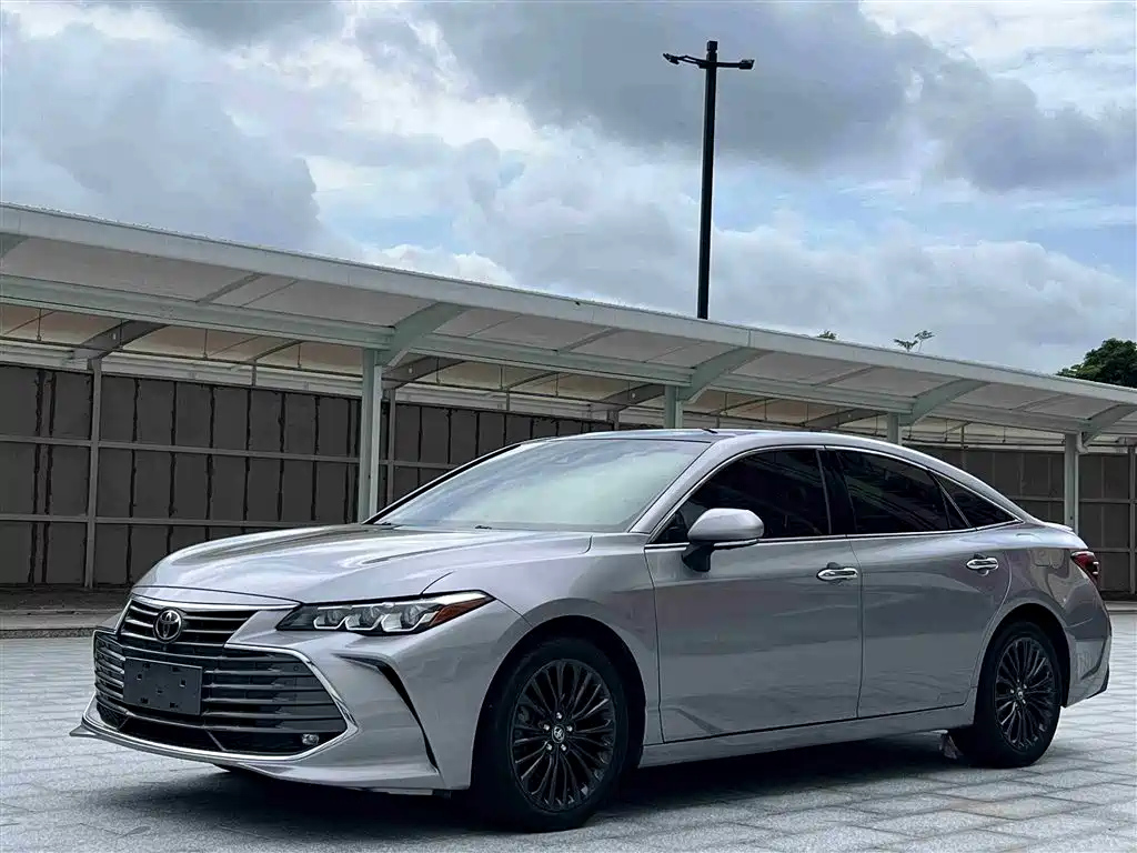 TOYOTA AVALON 2019