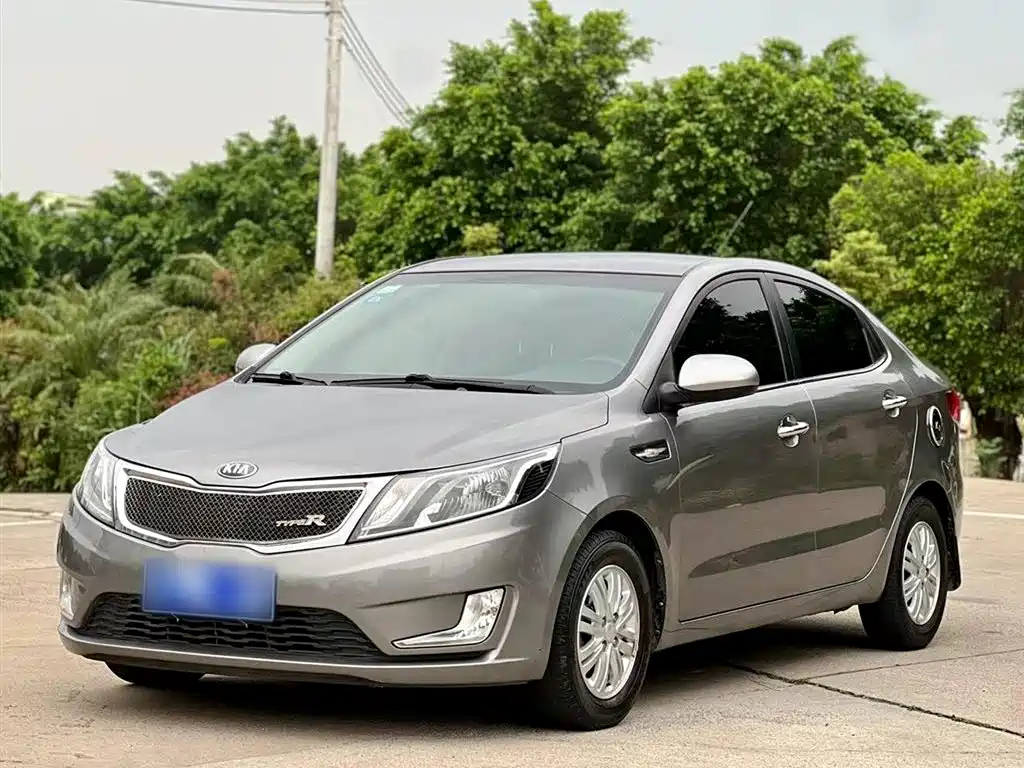 KIA K2 2012