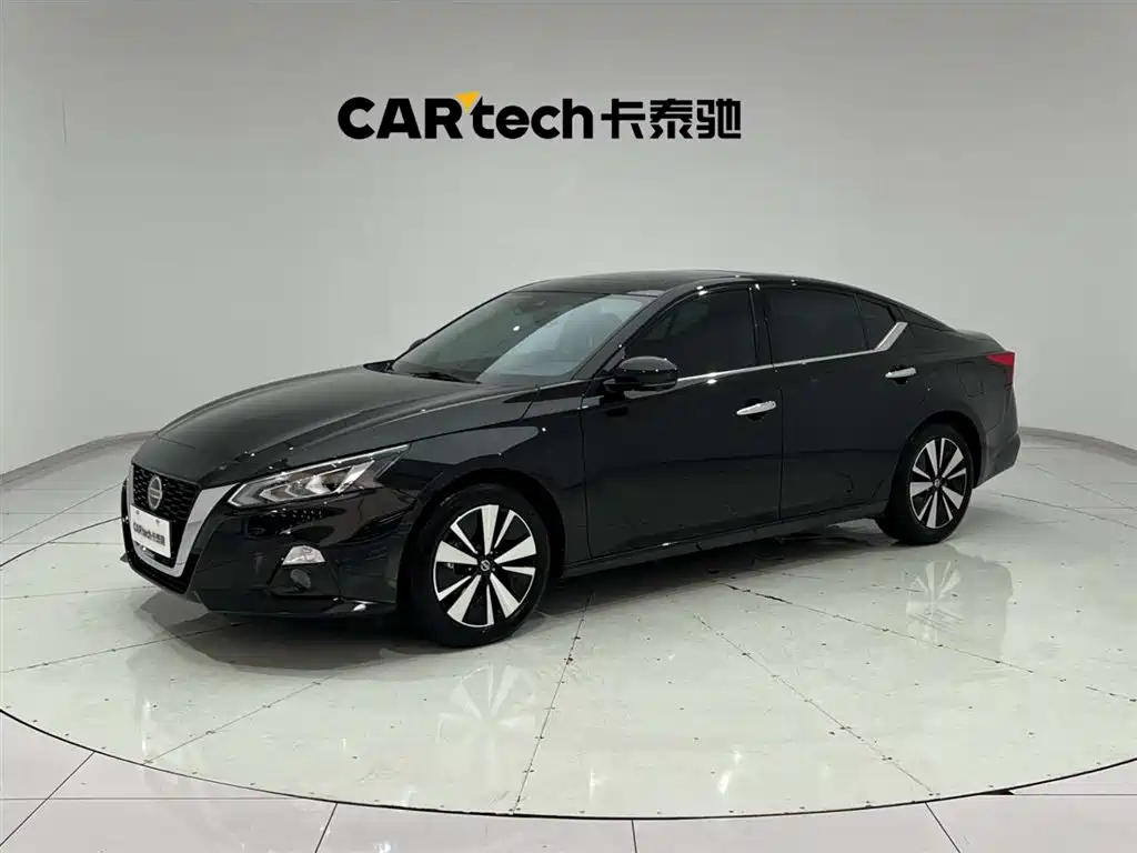 NISSAN TEANA 2021