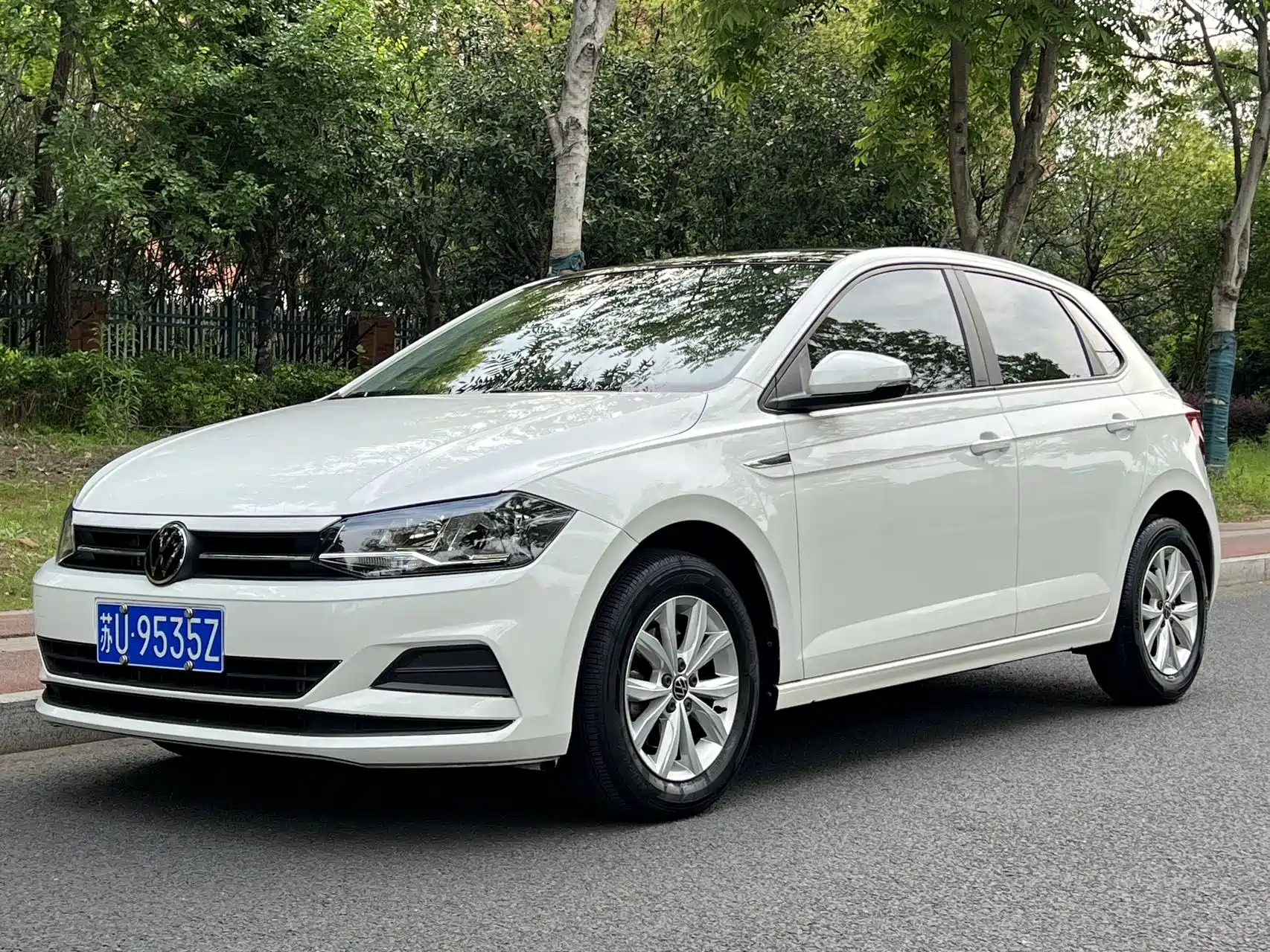 VOLKSWAGEN POLO 2021