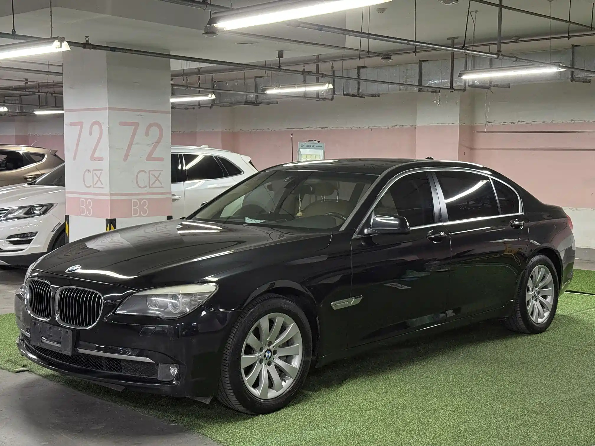 BMW 7-SERIES 2009