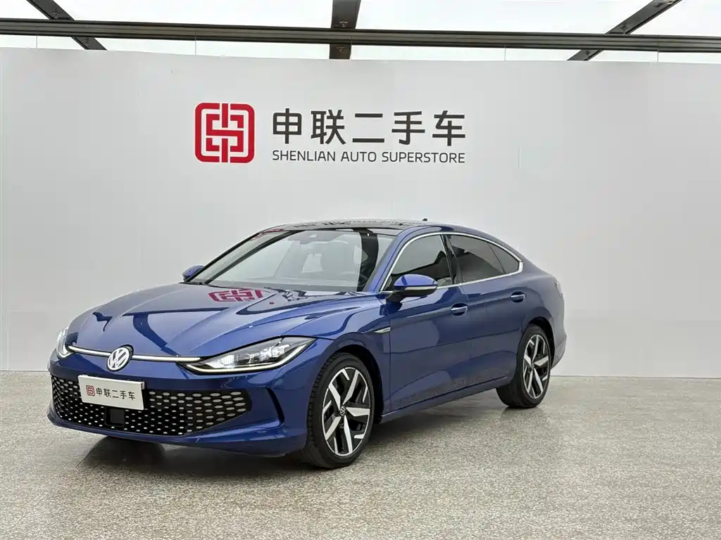 VOLKSWAGEN LAMANDO 2022