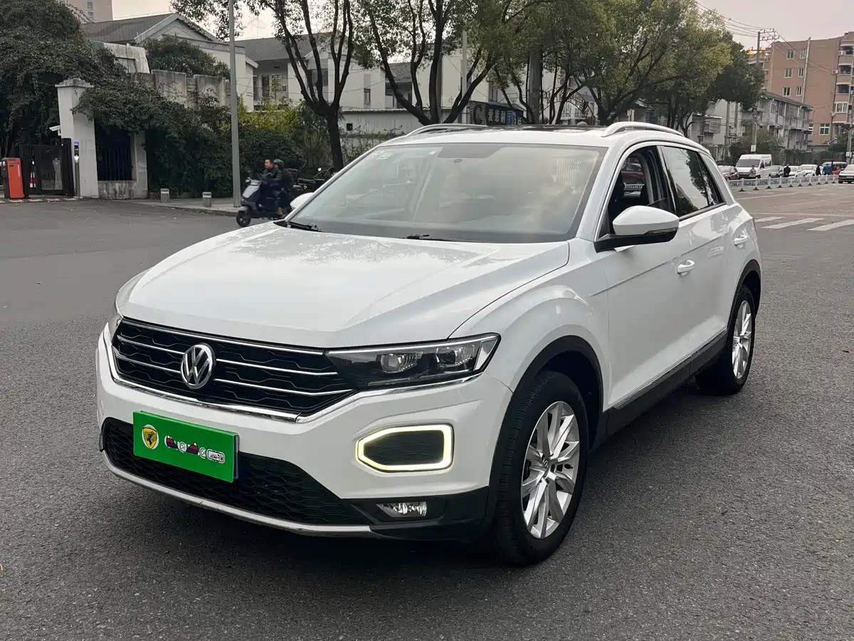VOLKSWAGEN T-ROC TANGE 2021