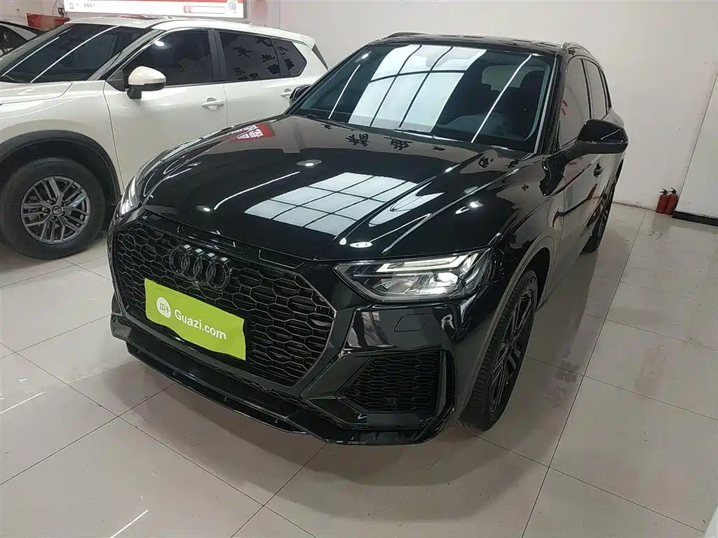 AUDI Q5L 2022