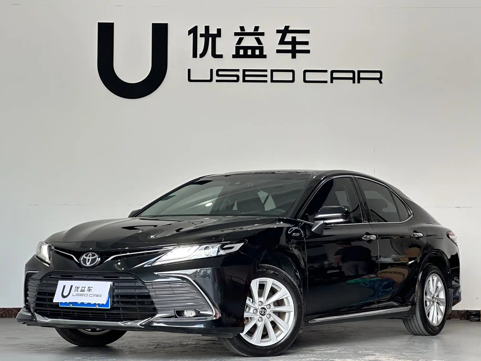 TOYOTA CAMRY 2023