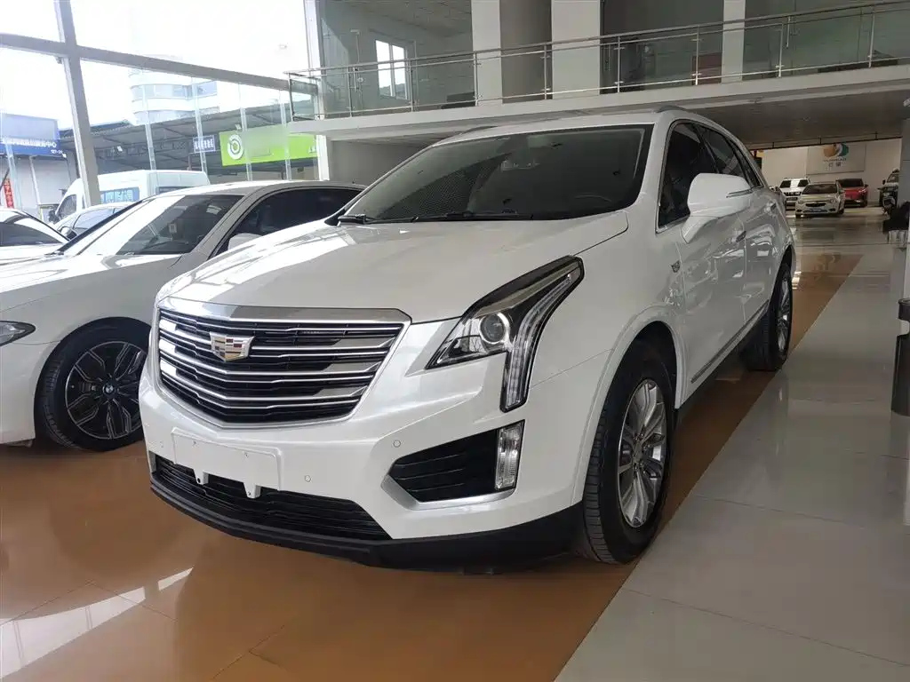 CADILLAC XT5 2018