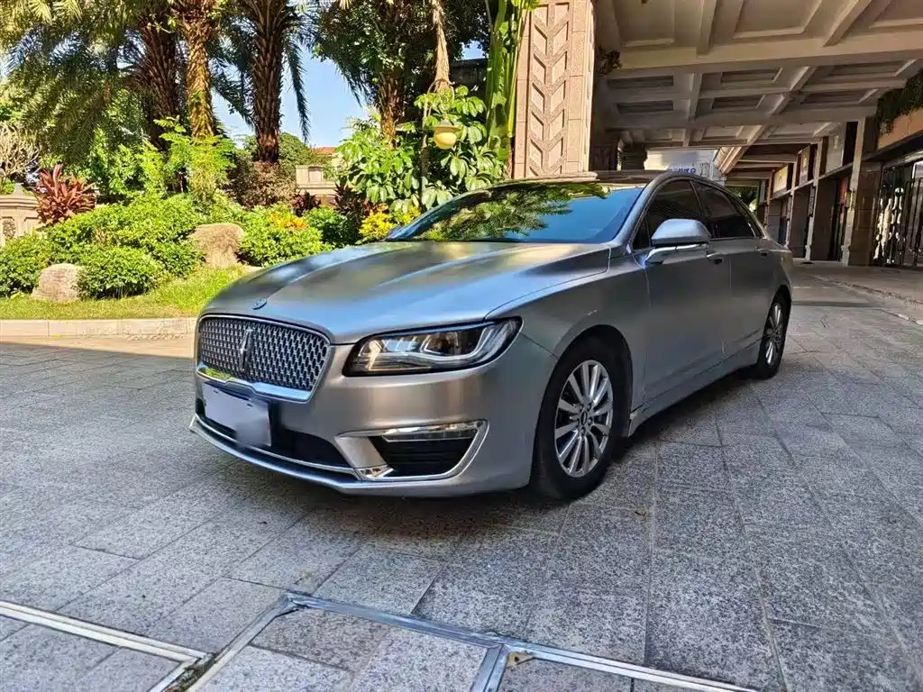 LINCOLN MKZ 2019
