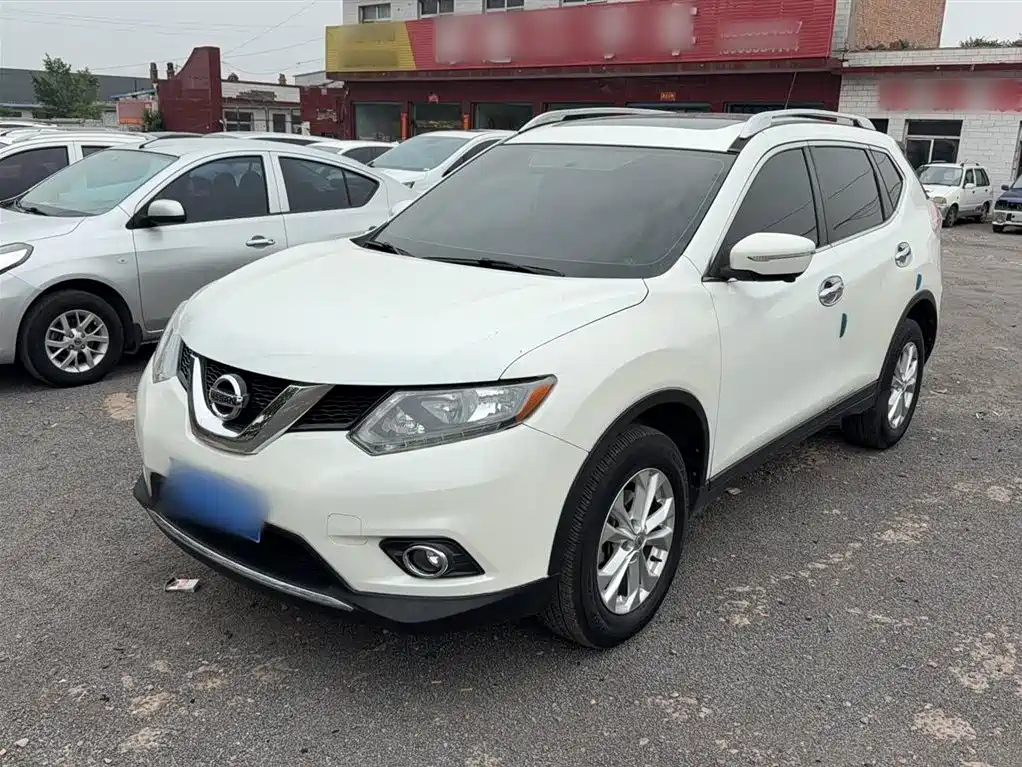 NISSAN X-TRAIL 2014
