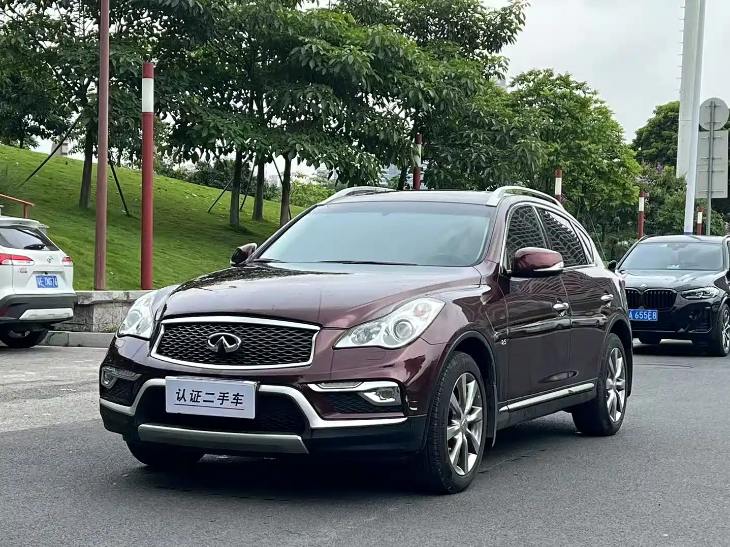 INFINITI QX50 2015