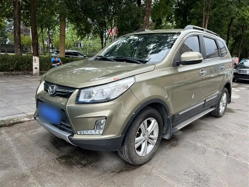 BAIC S3 2016