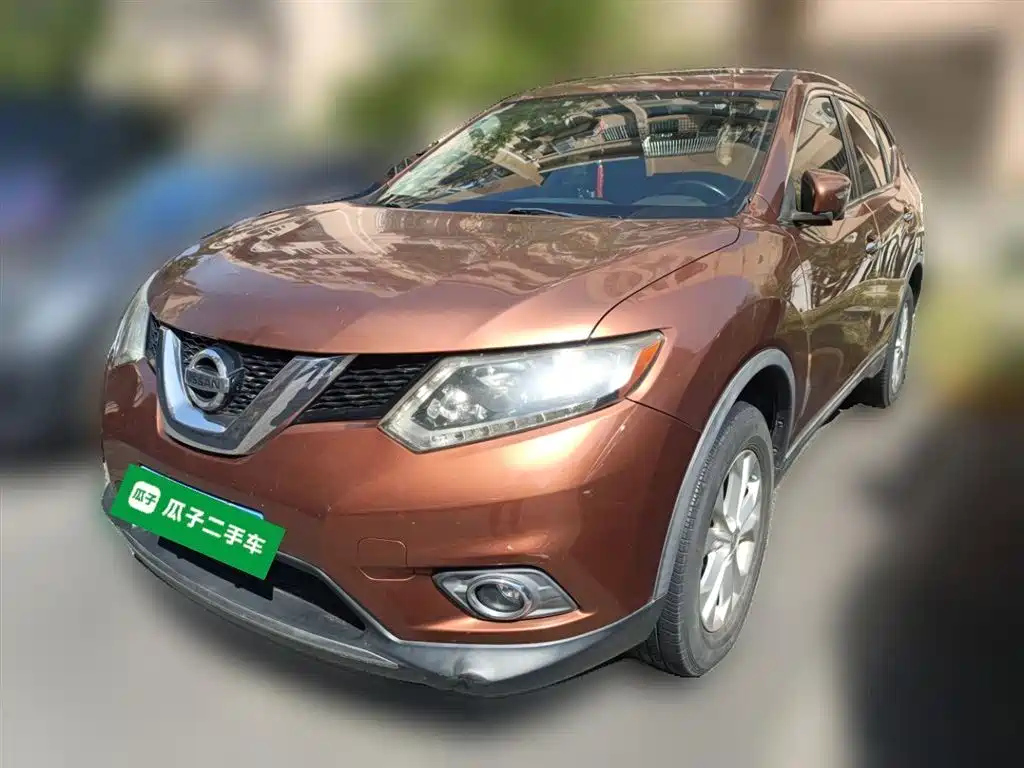NISSAN X-TRAIL 2014
