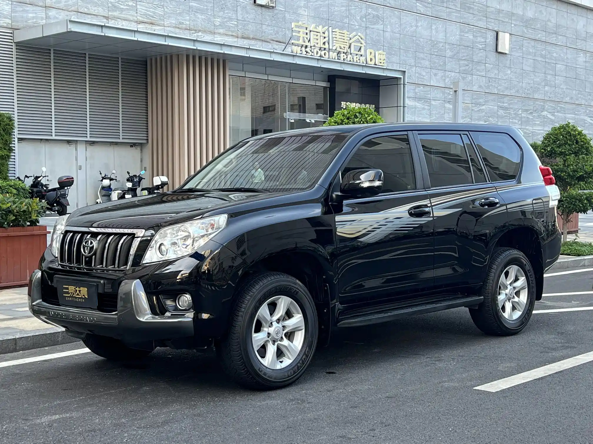 TOYOTA PRADO IMPORT 2010