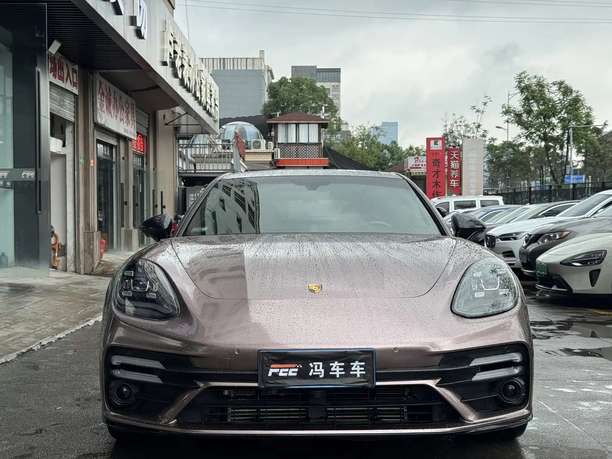 PORSCHE PANAMERA 2017