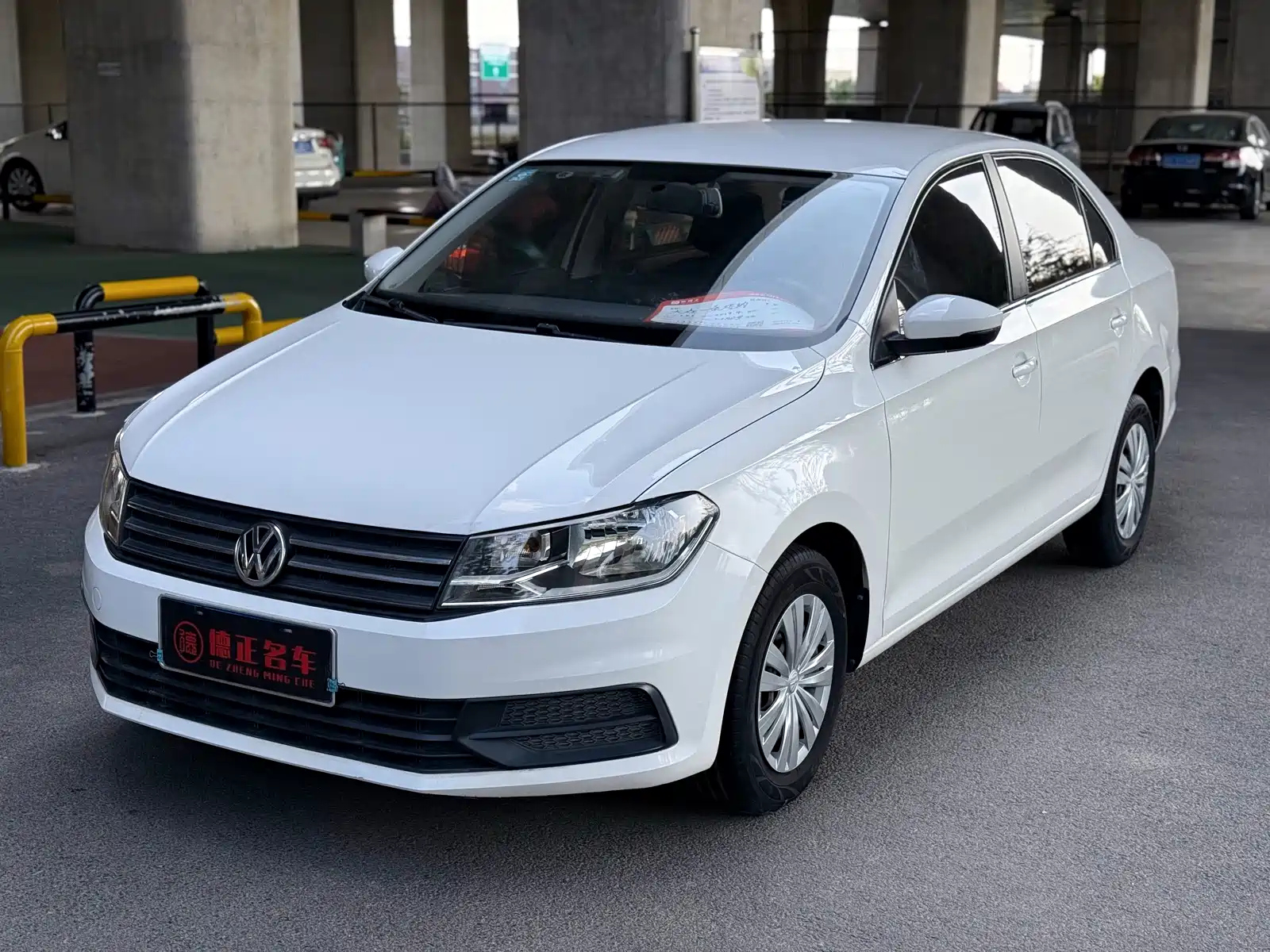 VOLKSWAGEN SANTANA 2018