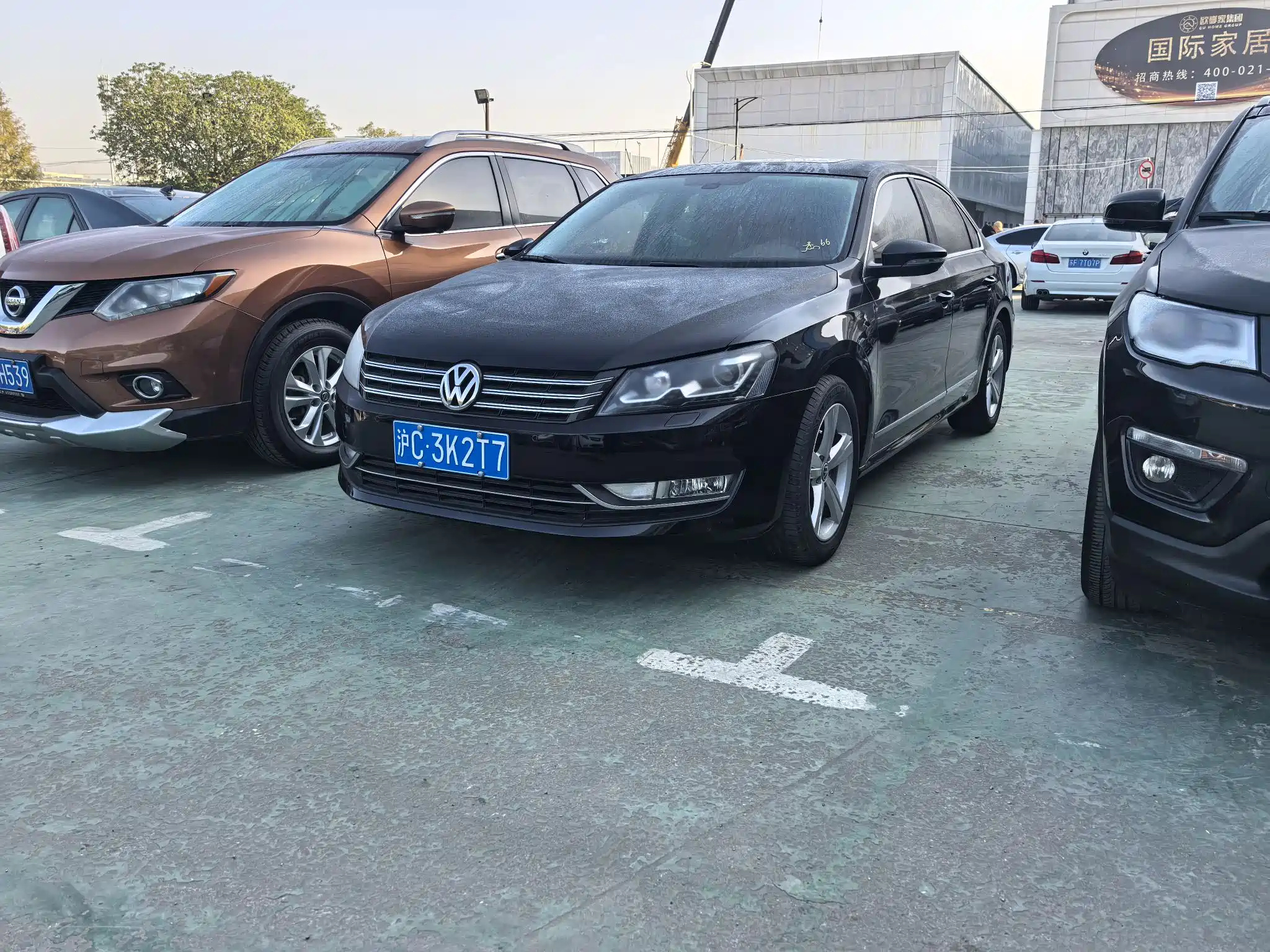VOLKSWAGEN PASSAT 2011