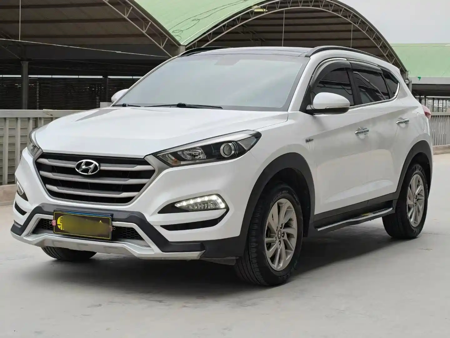 HYUNDAI TUCSON 2015
